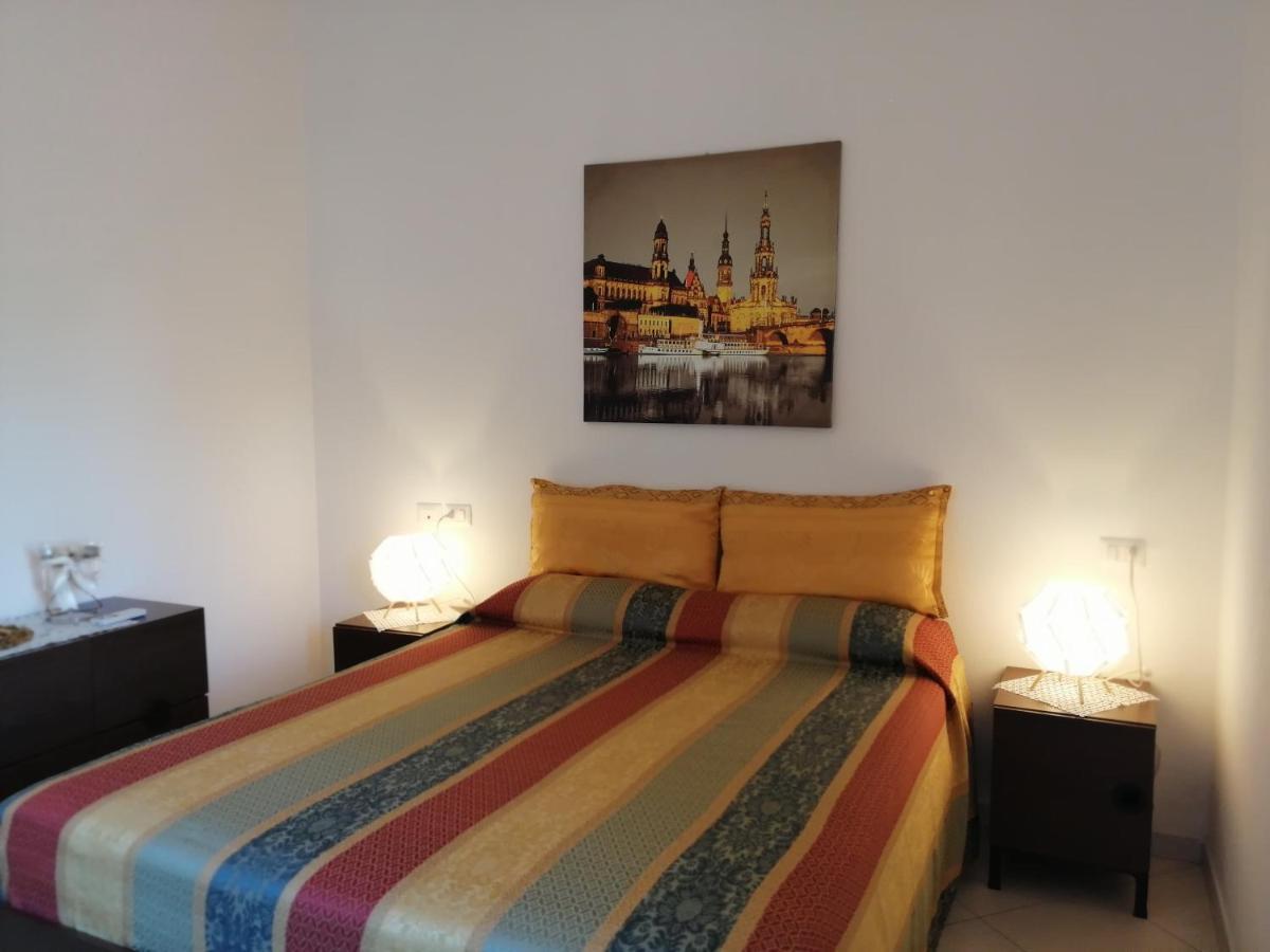 Вилла Casa Lorleo Порто-Пино Экстерьер фото